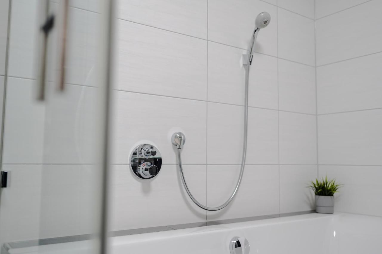 Modern - Ruhige Lage - Zentrumsnah - 2-Zimmer Apartment Хорб-ам-Неккар Экстерьер фото