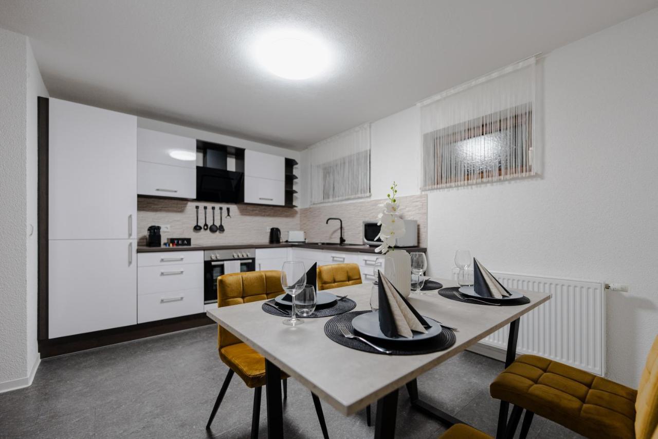 Modern - Ruhige Lage - Zentrumsnah - 2-Zimmer Apartment Хорб-ам-Неккар Экстерьер фото