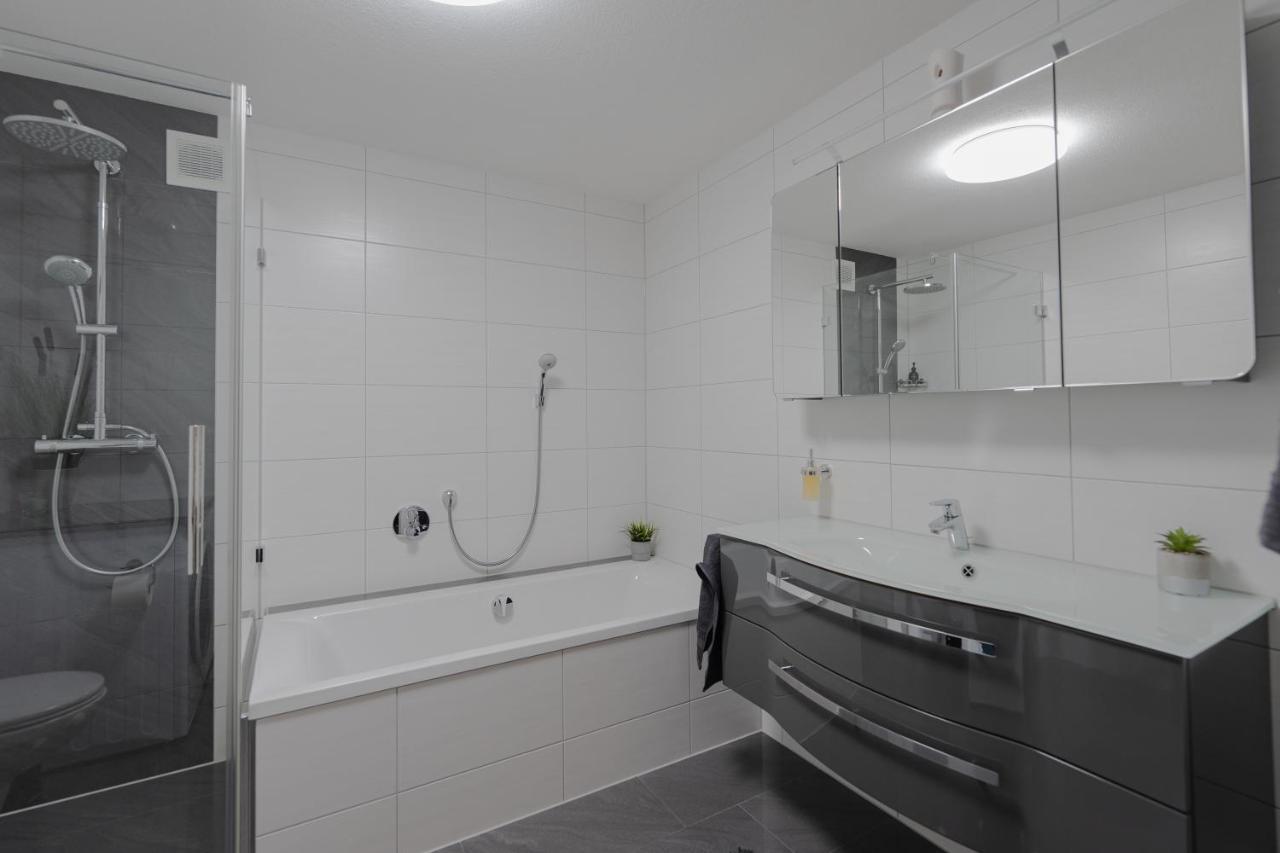 Modern - Ruhige Lage - Zentrumsnah - 2-Zimmer Apartment Хорб-ам-Неккар Экстерьер фото